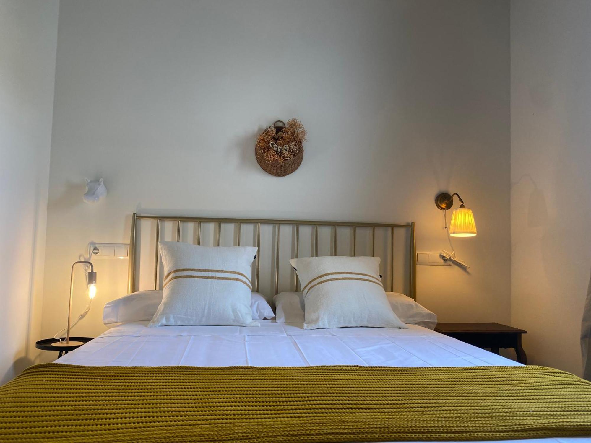 Les Filles Hotel Deltebre Luaran gambar