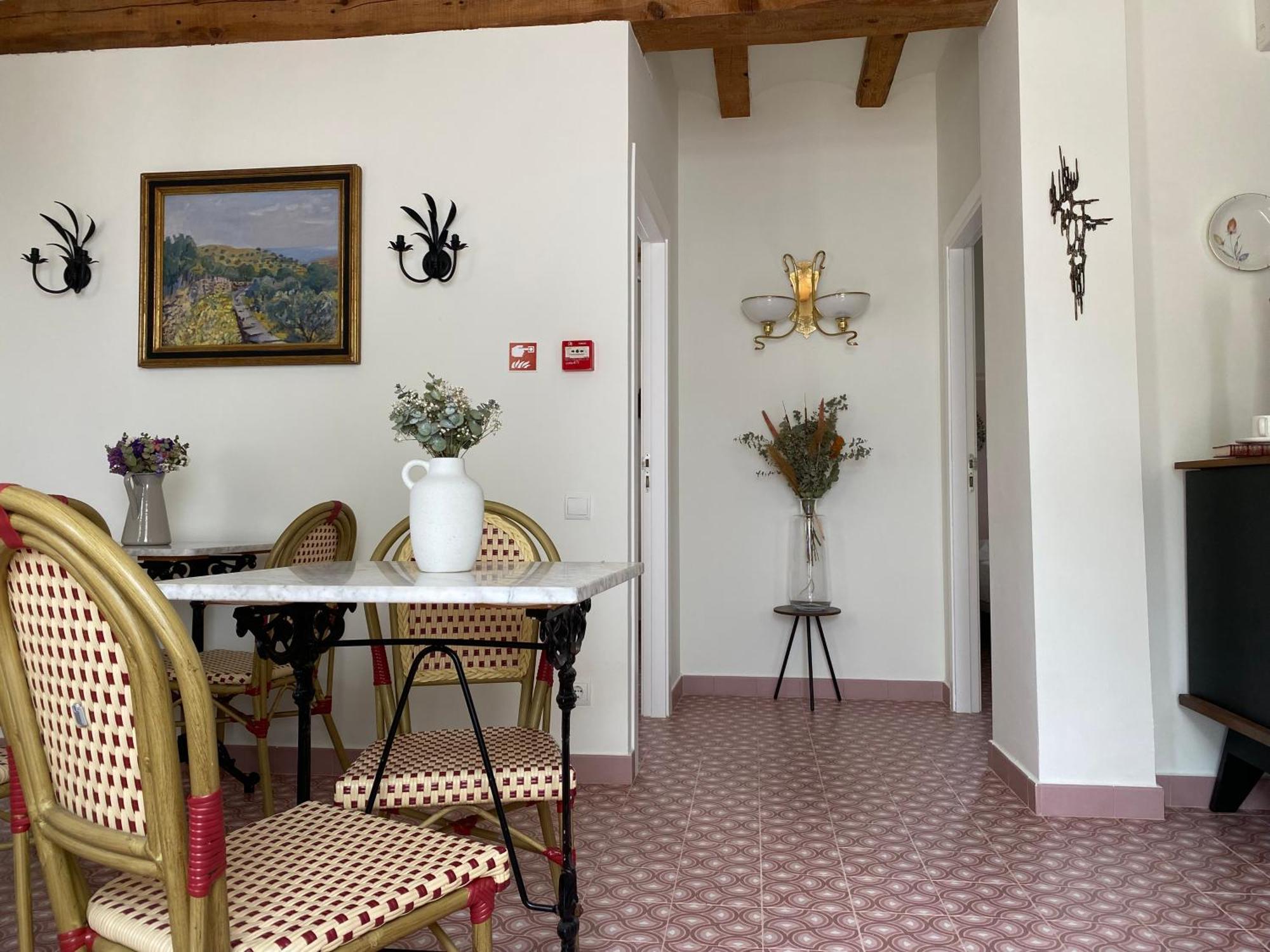 Les Filles Hotel Deltebre Luaran gambar